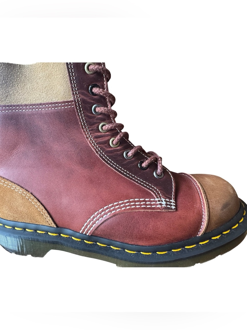 Dr. Martens Made in England Dead Stock 1460 8-eye boots —one of a kind Us 8 - Picture 9 of 12